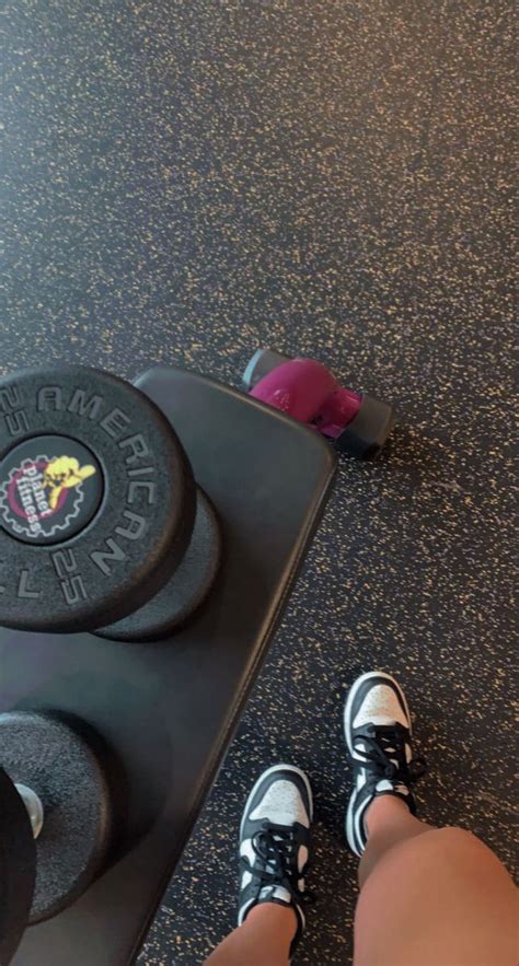 are the weights at planet fitness fake